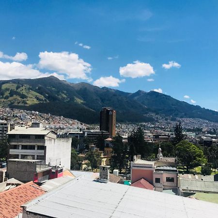 Hostel Revolution Quito Eksteriør billede