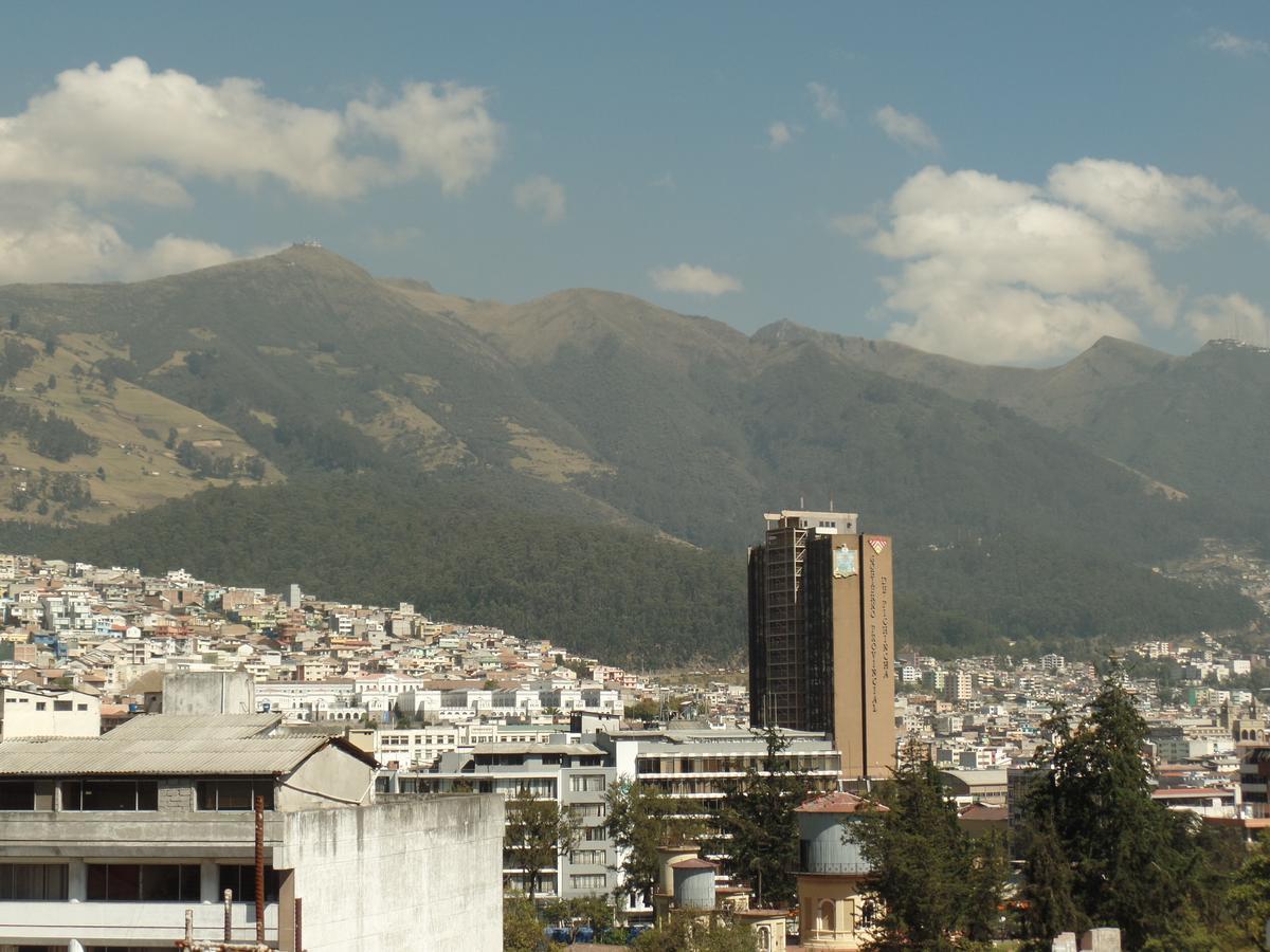 Hostel Revolution Quito Eksteriør billede