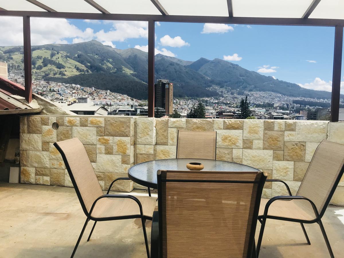 Hostel Revolution Quito Eksteriør billede